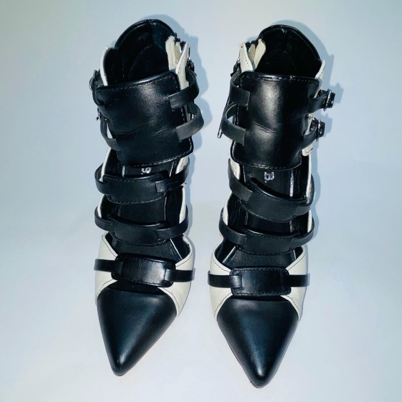 L.A.M.B. Black & White Kaine Ankle Bootie Heels - Picture 5 of 12